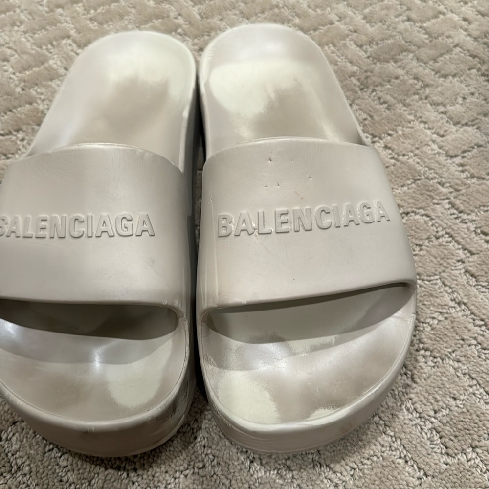 balenciaga slides
